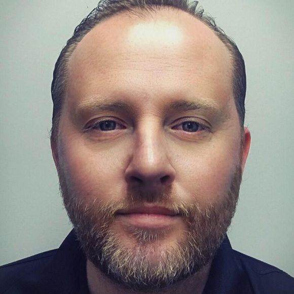 Meet your Posher, Bobby - Picture 1 of 1